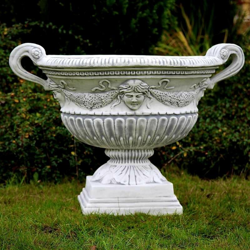 Pflanzenschale Pokal mit Griffen