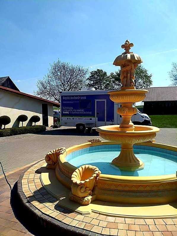 Set Springbrunnen Gemelli + Brunnenbecken Marino