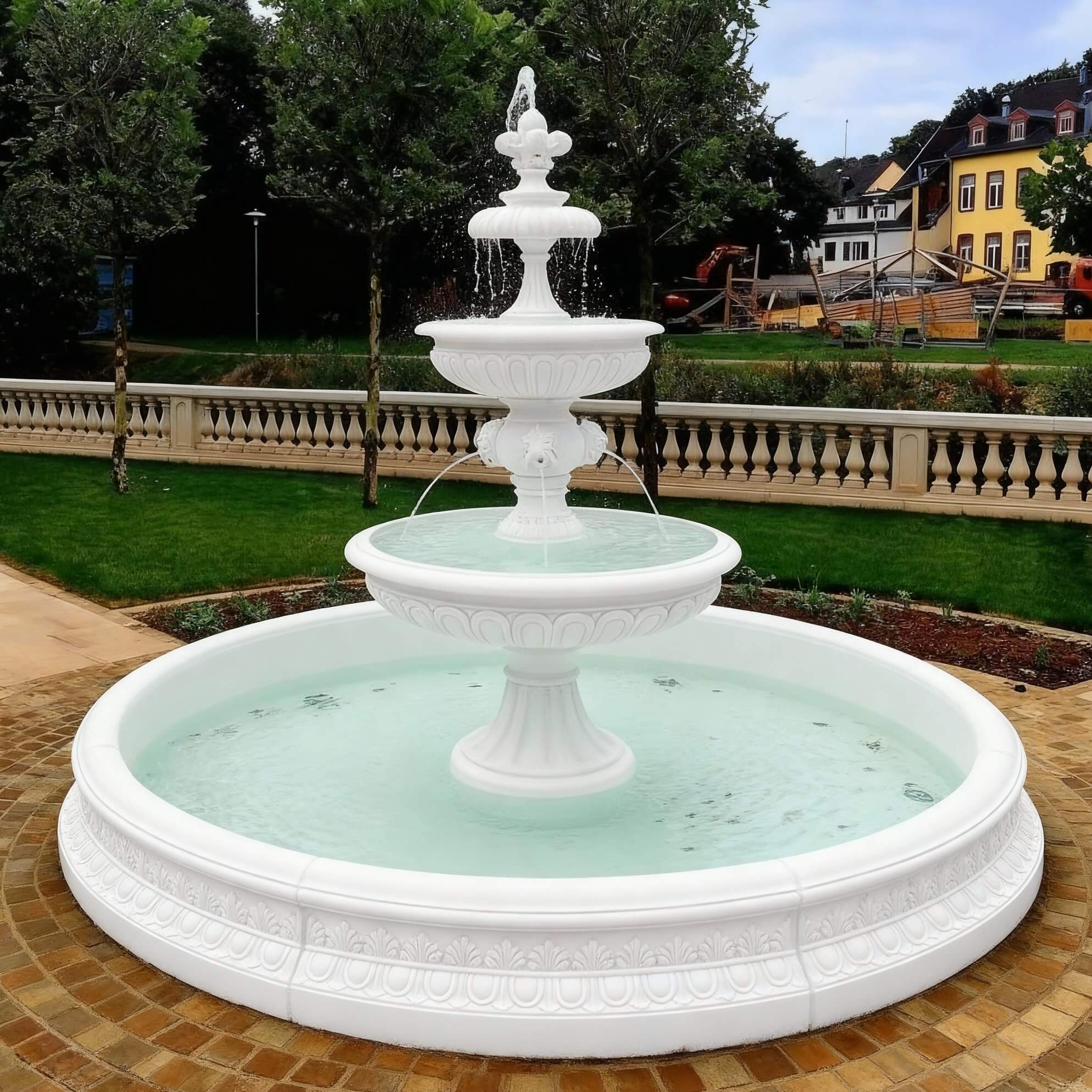 Set Springbrunnen Groß + Brunnenbecken Marinello Groß + Zubehör
