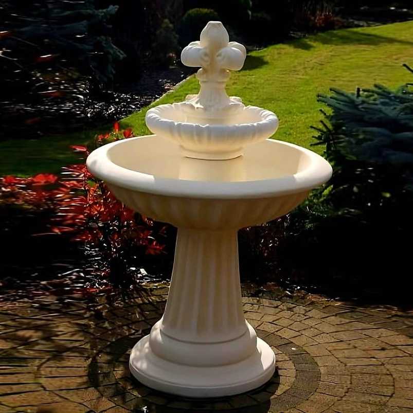 Springbrunnen Noemi 1