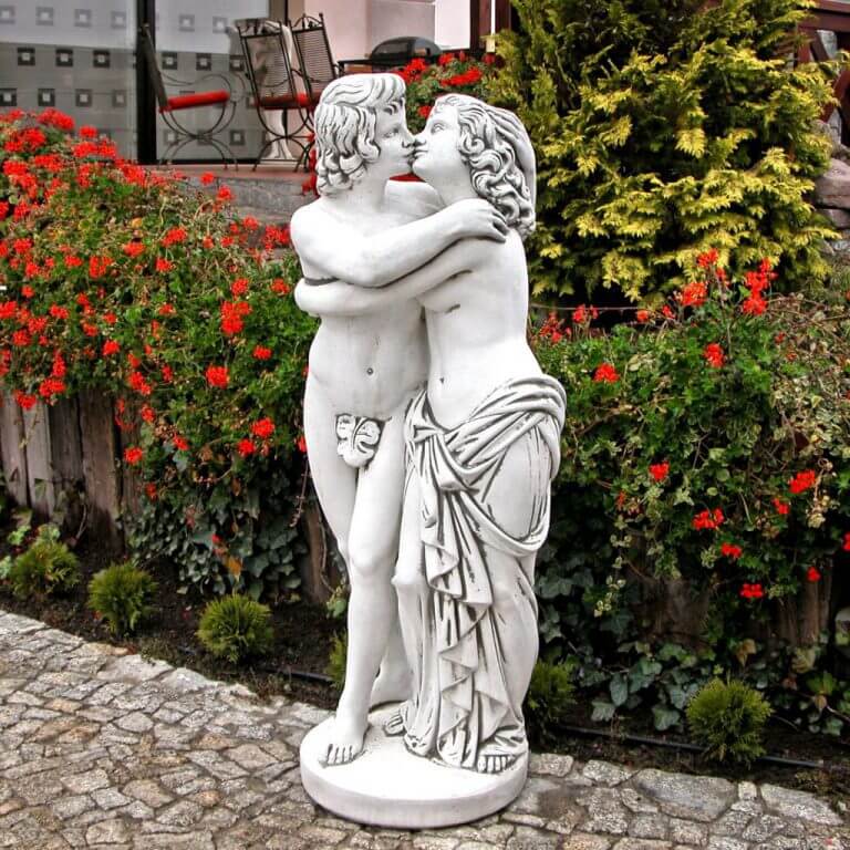 Steinfigur Amor und Psyche