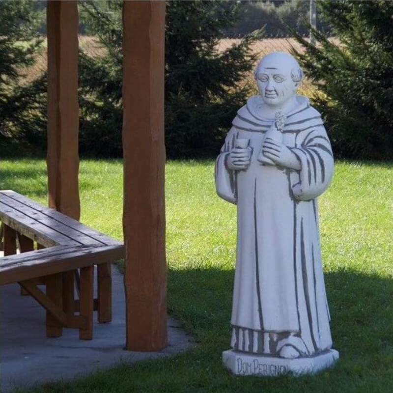 Steinfigur Dom Perignon Groß