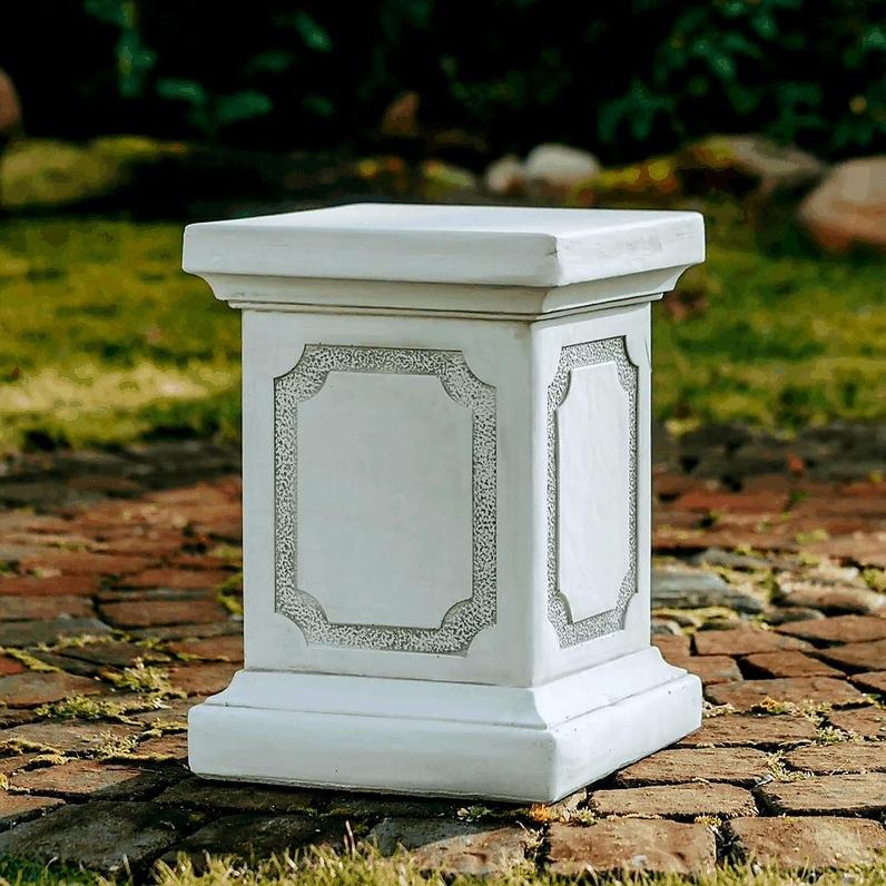 Steinsockel Klassischer 