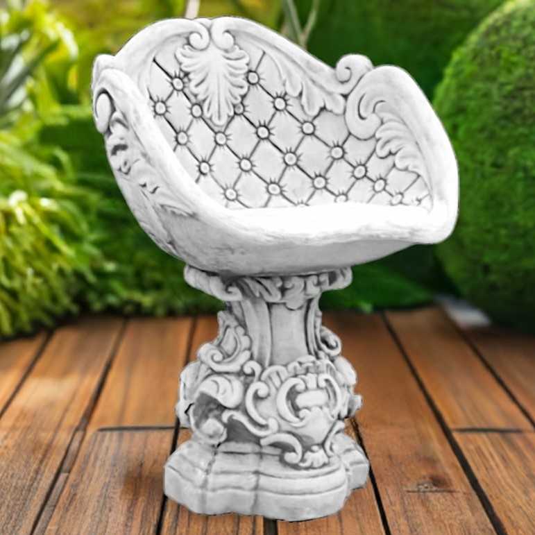 Steinstuhl Verzierte