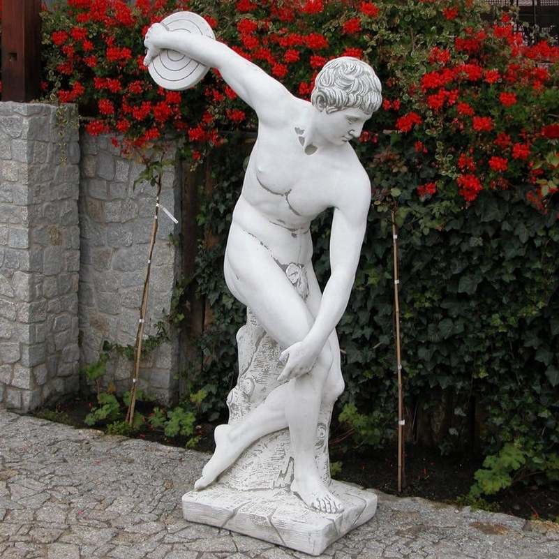 Große Gartenfiguren aus Betonkomposit für den Garten - TOP 10